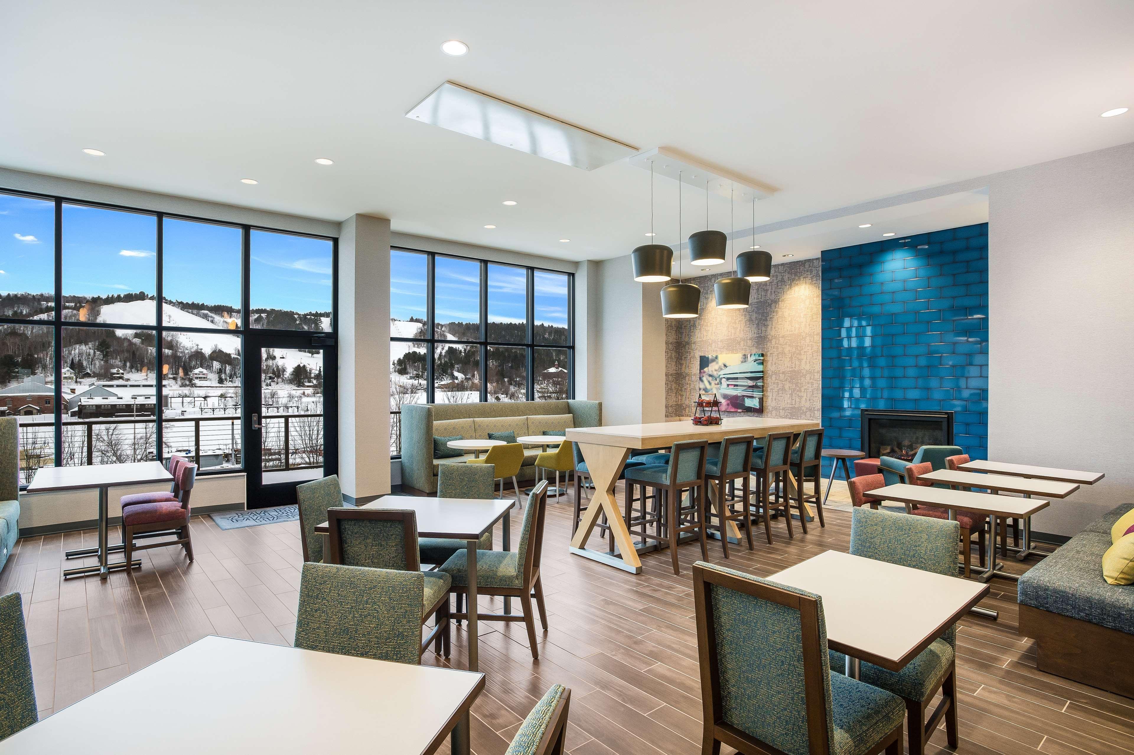 Hampton Inn & Suites Houghton Exterior foto