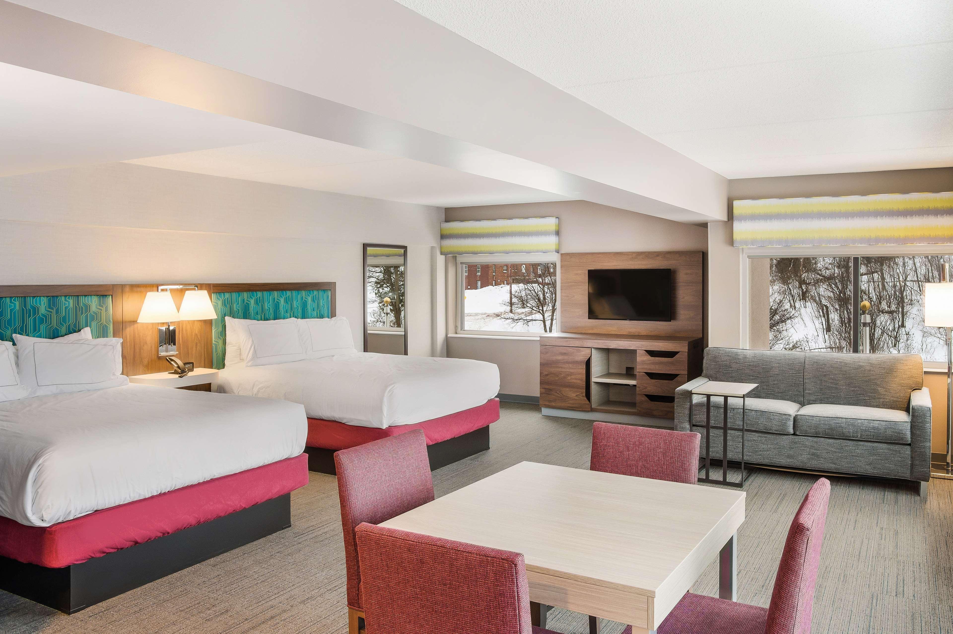 Hampton Inn & Suites Houghton Exterior foto