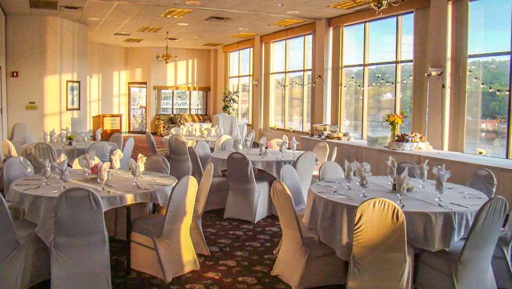 Hampton Inn & Suites Houghton Restaurant foto